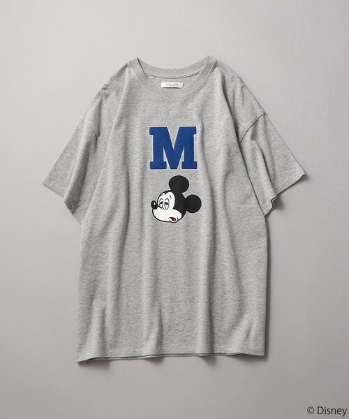 FREAK'S STORE（フリークスストア）の「【WEB限定】DISNEY(ディズニー)　ミッキーマウス/別注MワッペンTシャツ（Tシャツ/カットソー・レディース・グリーン/オフホワイト/ブラック/グレー・ﾌﾘ-）」の10枚目の写真