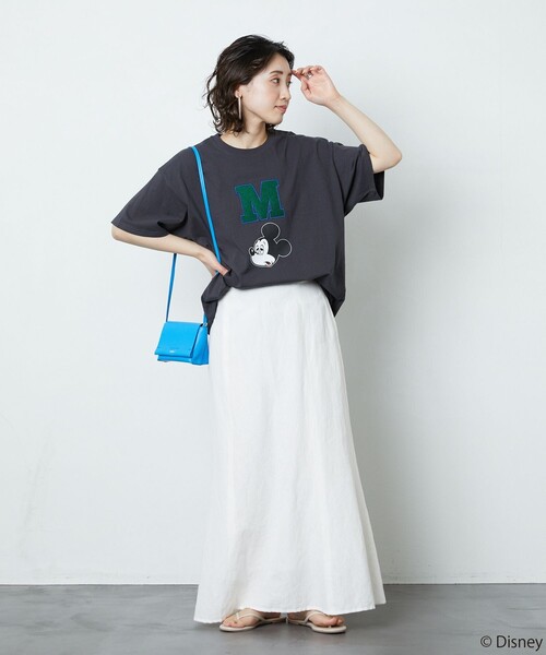 FREAK'S STORE（フリークスストア）の「【WEB限定】DISNEY(ディズニー)　ミッキーマウス/別注MワッペンTシャツ（Tシャツ/カットソー・レディース・グリーン/オフホワイト/ブラック/グレー・ﾌﾘ-）」の12枚目の写真