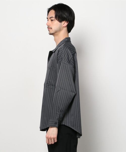 JOHN'S CLOSET（ジョンズクローゼット）の「【i】ポリピンストライプワークシャツ（シャツ/ブラウス・メンズ・チャコールグレー/グリーン/グレー/ブラック/ネイビー/ホワイト・LARGE/X-LARGE/MEDIUM）」の14枚目の写真
