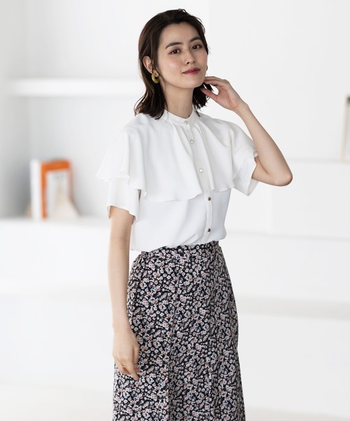 GeeRA（ジーラ）の「ケープデザインブラウス（シャツ/ブラウス・レディース・オフホワイト/ブルー/ブラック/ミント・MEDIUM/LARGE/X-LARGE）」の8枚目の写真