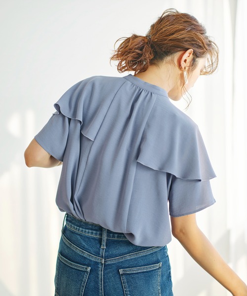 GeeRA（ジーラ）の「ケープデザインブラウス（シャツ/ブラウス・レディース・オフホワイト/ブルー/ブラック/ミント・MEDIUM/LARGE/X-LARGE）」の15枚目の写真