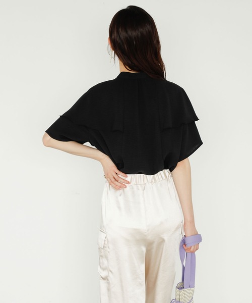 GeeRA（ジーラ）の「ケープデザインブラウス（シャツ/ブラウス・レディース・オフホワイト/ブルー/ブラック/ミント・MEDIUM/LARGE/X-LARGE）」の22枚目の写真