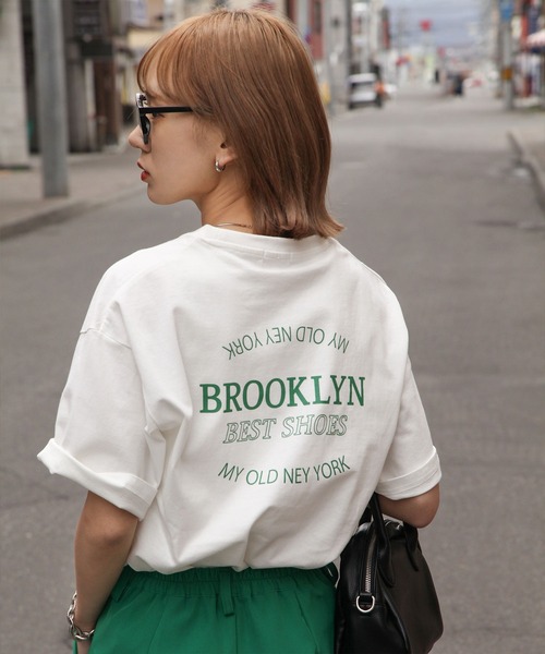 Chillfar（チルファー）の「アソートロゴTシャツ/コットン100％（Tシャツ/カットソー・レディース・ピンク/ホワイト×グリーン/ホワイト×ブルー/ホワイト×ブラック/ホワイト系/アイボリー系/アイボリー系1/アイボリー系2/ブルー/グリーン/オートミール/チャコール/ホワイト×レッド/クリーム/パープル/ネイビー/ブラウン/グリーン系/グリーン系1・FREE）」の6枚目の写真