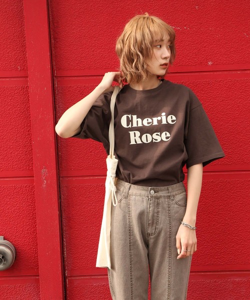 Chillfar（チルファー）の「アソートロゴTシャツ/コットン100％（Tシャツ/カットソー・レディース・ピンク/ホワイト×グリーン/ホワイト×ブルー/ホワイト×ブラック/ホワイト系/アイボリー系/アイボリー系1/アイボリー系2/ブルー/グリーン/オートミール/チャコール/ホワイト×レッド/クリーム/パープル/ネイビー/ブラウン/グリーン系/グリーン系1・FREE）」の8枚目の写真