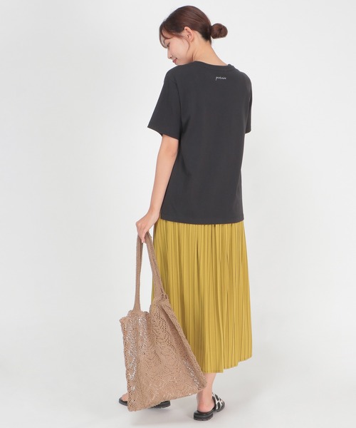 ikka(イッカ)の「ロゴプリントT(Tシャツ/カットソー・レディース・ホワイト/ブラック/オフホワイト/ミント/その他1・S/M/L)」の11枚目の写真