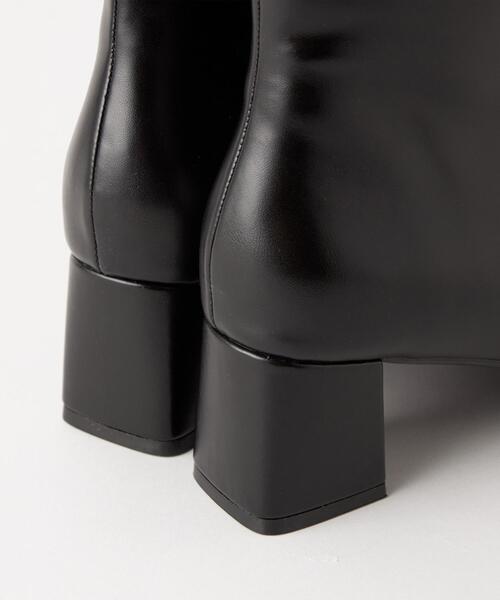 green label relaxing（グリーンレーベルリラクシング）の「[7days]スクエア ショートブーツ(5.5cmヒール) -撥水-（ブーツ・レディース・ブラック/ダークブラウン/オフホワイト/クリーム/モカ・S/M/L/XL/XS）」の13枚目の写真