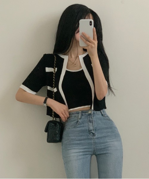 by muni:r（バイ ムニール）の「配色クロップドニットカーディガンセット（カーディガン/ボレロ・レディース・アイボリー/ブラック/ベージュ・FREE）」の5枚目の写真