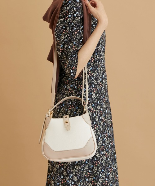 ROPE' PICNIC（ロペピクニック）の「ワンハンドルラウンドコンパクトショルダーバッグ（ショルダーバッグ・レディース・ブラック/ブラウン/ホワイト系その他6・FREE）」の4枚目の写真