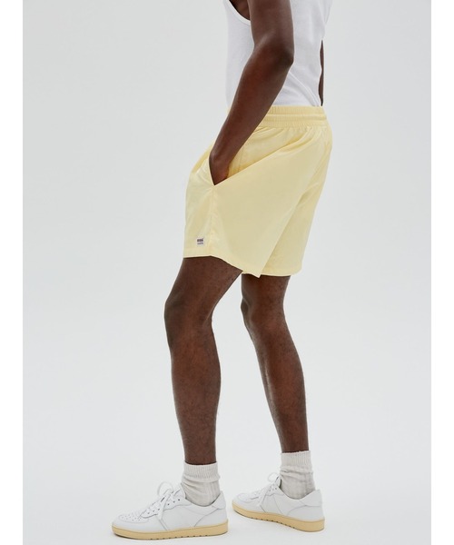 Guess（ゲス）の「GUESS Originals Nylon Shorts（その他パンツ・メンズ・ブラック/ライトグリーン/イエロー・MEDIUM/LARGE/SMALL/X-LARGE）」の7枚目の写真