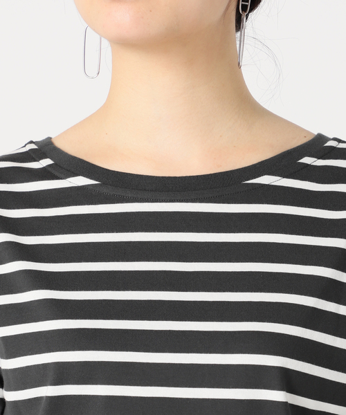 B.C STOCK（ベーセーストック）の「クルーネック ボーダーロンT（Tシャツ/カットソー・レディース・ブラック/パープル/ネイビー・FREE）」の17枚目の写真