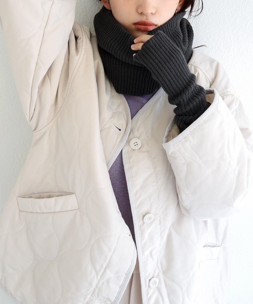 andme（アンドミー）の「リブニットアームウォーマー（アームカバー・レディース・オレンジ/チャコールグレー/ライトベージュ/グリーン/ピンク/ブルー/ベージュ・FREE）」の13枚目の写真