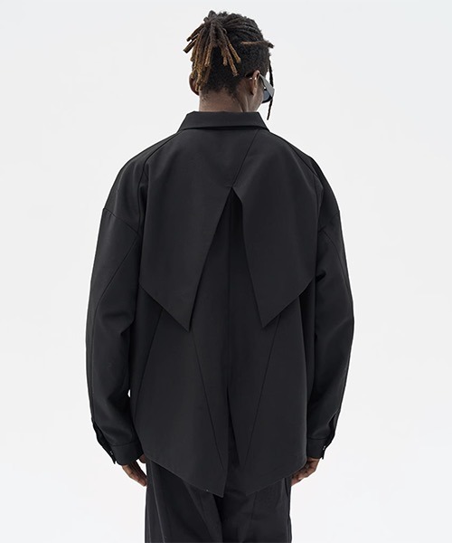 HARSH AND CRUEL（ハーシュアンドクルーエル）の「フロントジップ