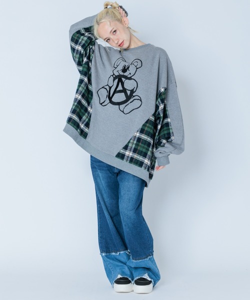 Candy Stripper（キャンディストリッパー）の「ANARCHY BEAR SWEAT トップス（スウェット・レディース・ヘザーグレー/ブラック/グリーン・2）」の12枚目の写真