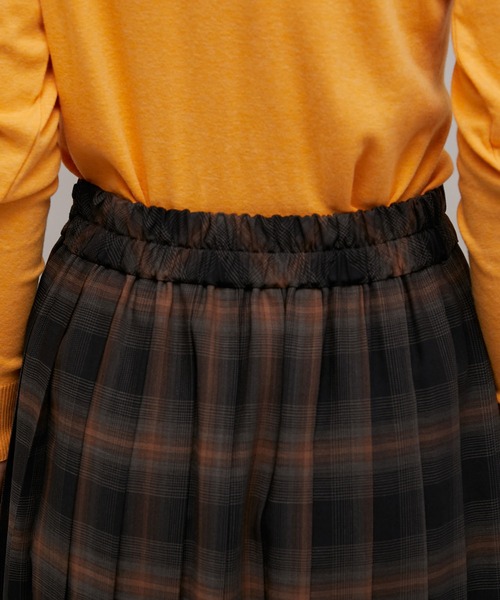 ROPE'（ロペ）の「ウールビエラチェックワンウェイプリーツスカート（スカート・レディース・ブラック/グリーン・36/38）」の15枚目の写真