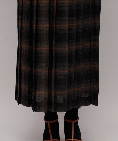 ROPE'（ロペ）の「ウールビエラチェックワンウェイプリーツスカート（スカート・レディース・ブラック/グリーン・36/38）」の6枚目の写真