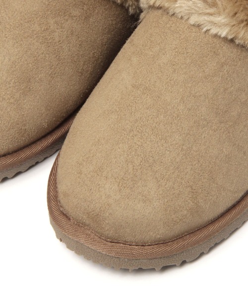 niko and...（ニコアンド）の「オリジナルフェイクムートンシューズ（スリッポン・レディース・ブラック/ブルー/ベージュ・MEDIUM/LARGE）」の15枚目の写真