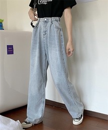 ハイウエスト&タックのルーズデニムパンツ