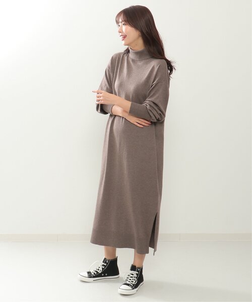 IKKA LOUNGE(イッカラウンジ)の「タートルニットスリットワンピース(ワンピース・レディース・ネイビー/モカ・L/M)」の3枚目の写真