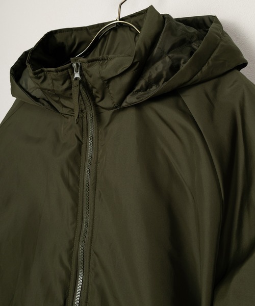 SlashDate（スラッシュデイト）の「中綿スタンドミリタリージャケット/ビッグシルエット（ミリタリージャケット・メンズ・グレー/ブラック/オリーブ・M/L/XL）」の5枚目の写真