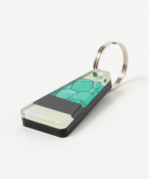 BEAMS BOY(ビームスボーイ)の「IN CROWD / チャーム キーホルダー(キーホルダー・レディース・ワイン/ブラック・ONE SIZE)」の4枚目の写真
