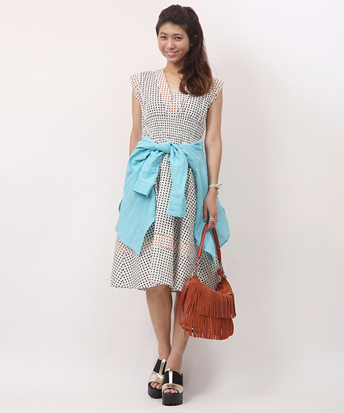 mystic（ミスティック）の「ペイズリー深Vワンピース（ワンピース・レディース・オフホワイト/レッド/ネイビー・ﾌﾘ-）」の14枚目の写真