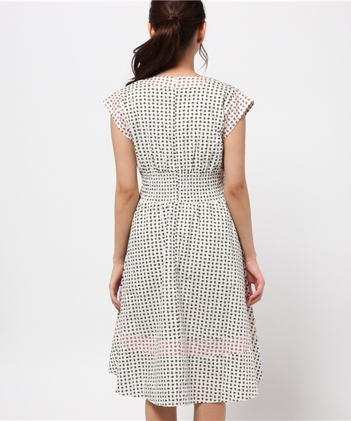 mystic（ミスティック）の「ペイズリー深Vワンピース（ワンピース・レディース・オフホワイト/レッド/ネイビー・ﾌﾘ-）」の6枚目の写真