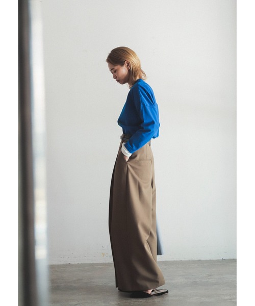 FIL DE FER（フィルデフェール）の「Peツイル　スーパーワイドパンツ（スラックス・レディース・カーキ/ネイビー・SMALL/MEDIUM）」の13枚目の写真