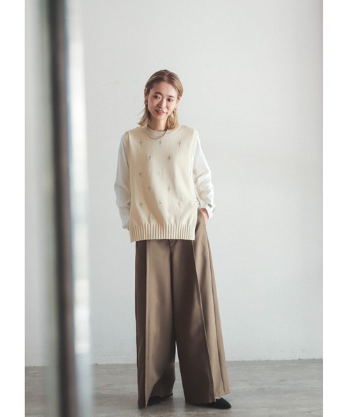 FIL DE FER（フィルデフェール）の「Peツイル　スーパーワイドパンツ（スラックス・レディース・カーキ/ネイビー・SMALL/MEDIUM）」の16枚目の写真