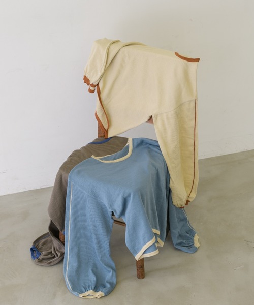 idem(イデム)の「【ZOZOTOWN限定】piping volume sleeve knit/配色ニットトップス(ニット/セーター・レディース・アイボリー/チャコールグレー/ブルー・FREE)」の20枚目の写真