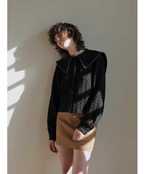 AMAIL(アマイル)の「Piping collar shirt(シャツ/ブラウス・レディース・ホワイト/ブラック・FREE)」の3枚目の写真