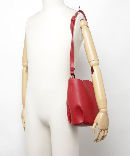 Legato Largo（レガートラルゴ）の「Legato Largo/ レガートラルゴ / チューリップモチーフ 2WAYトート / LG-F3094（トートバッグ・レディース・ピンク/レッド/イエロー/アイボリー/ブラック/ブルー/グリーン系その他/オレンジ系その他/ピンク系その他・ONESIZE/ONE SIZE）」の10枚目の写真