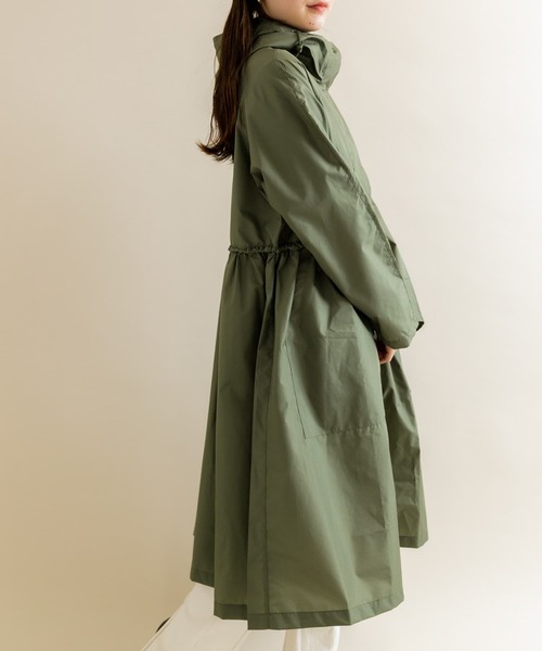 SMELLY(スメリー)の「because Mods Gather Coat(レインコート/ポンチョ・レディース・カーキ・ONE)」の5枚目の写真