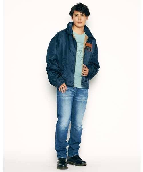 Guess（ゲス）の「Patch Satin Flight Jacket（ブルゾン・メンズ・ネイビー・MEDIUM/LARGE/X-LARGE/SMALL）」の4枚目の写真