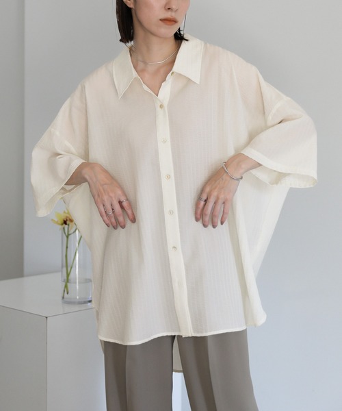 select MOCA（セレクトモカ）の「ルーズシルエットワイドスリーブシャツ（シャツ/ブラウス・レディース・グレイッシュブルー/アイボリー/ブラック/ネイビー・FREE）」の2枚目の写真