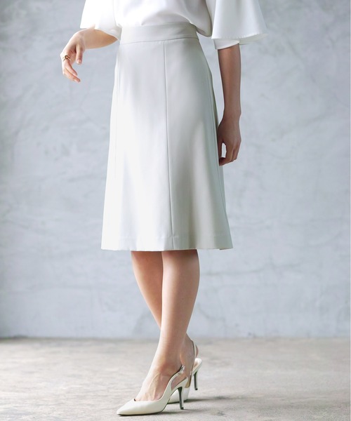 WHITE JOOLA(ホワイトジョーラ)の「【 洗濯機OK & 2wayストレッチ 】 抗菌マシンウォッシャブル・フレアAラインスカート(スカート・レディース・ライトグレー/ブラック・13号/7号/11号/9号)」の19枚目の写真