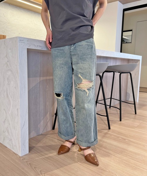 Jewelobe(ジュエローブ)の「ワイドクロップドダメージデニムパンツ(デニムパンツ・レディース・ブルー・S/M)」の7枚目の写真