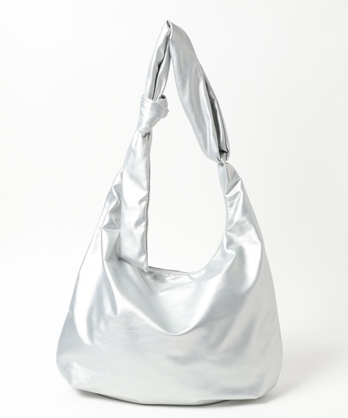 LAKOLE（ラコレ）の「フェイクレザーワンノットハンドルショルダーバッグ / 907772（ショルダーバッグ・レディース・シルバー/ブラック/サンドグレー・FREE）」の13枚目の写真