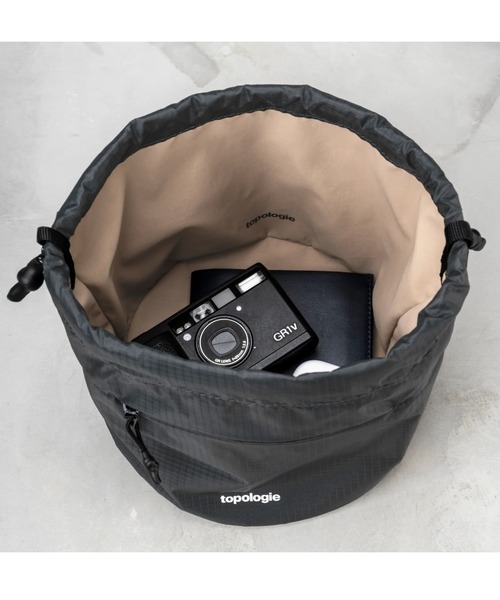 Topologie（トポロジー）の「Topologie/トポロジー/Reversible Bucket リバーシブルバケット【バッグ単体】（ショルダーバッグ・レディース・ブラック・FREE）」の11枚目の写真