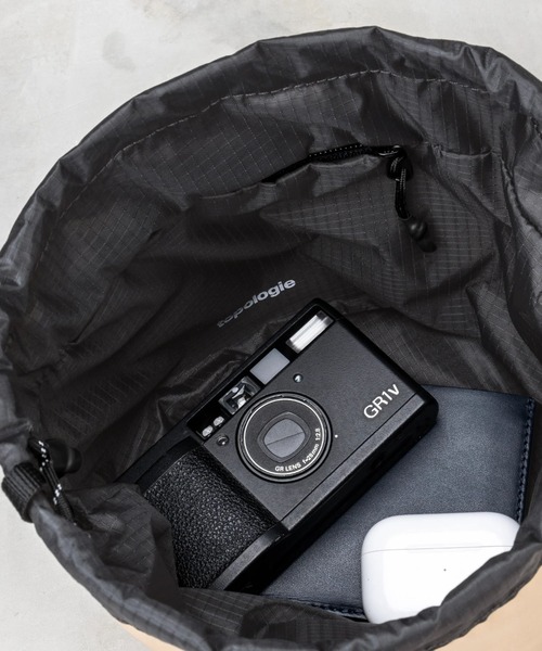 Topologie（トポロジー）の「Topologie/トポロジー/Reversible Bucket リバーシブルバケット【バッグ単体】（ショルダーバッグ・レディース・ブラック・FREE）」の9枚目の写真