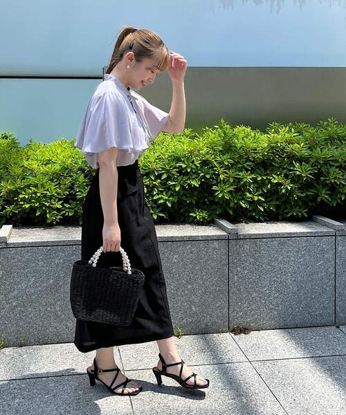 couture brooch(クチュールブローチ)の「◆【一枚で存在感UP】ケープ風ブラウス(シャツ/ブラウス・レディース・ライトグレー/ライトオレンジ系/オフホワイト・36/38/40/42)」の19枚目の写真