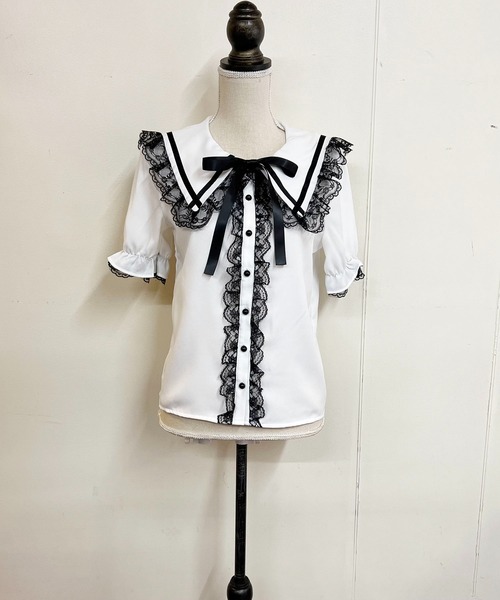 MA*RS(アメーバーマーズ)の「テープライン付き三角襟ブラウス(同色)(シャツ/ブラウス・レディース・ブラック/ピンク/ホワイト・FREE)」の13枚目の写真