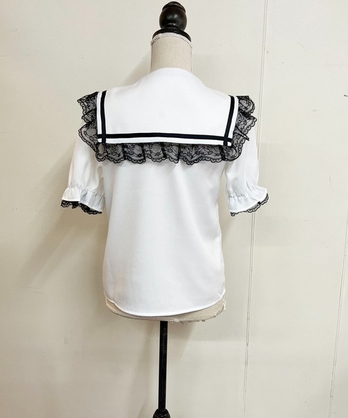 MA*RS(アメーバーマーズ)の「テープライン付き三角襟ブラウス(同色)(シャツ/ブラウス・レディース・ブラック/ピンク/ホワイト・FREE)」の19枚目の写真