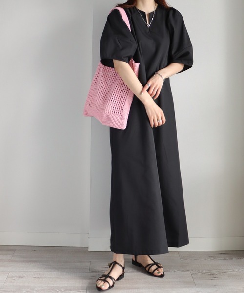 COURO(コウロ)の「ボリュームスリーブスキッパーワンピース(ワンピース・レディース・イエロー/サックスブルー/ブラック/オフホワイト・M/L)」の8枚目の写真