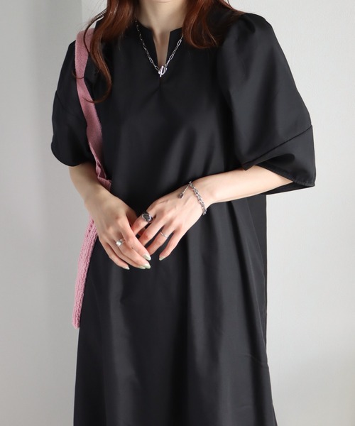 COURO(コウロ)の「ボリュームスリーブスキッパーワンピース(ワンピース・レディース・イエロー/サックスブルー/ブラック/オフホワイト・M/L)」の9枚目の写真