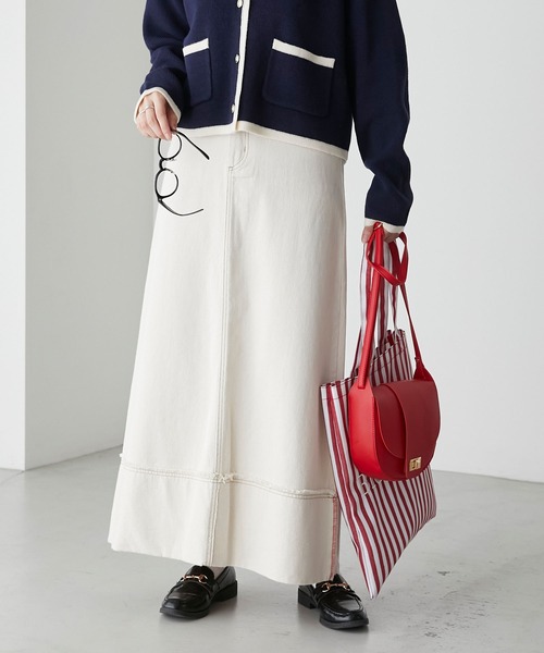 BONLECILL（ボンルシール）の「カラーステッチロールアップハイウエストデニムスカート（デニムスカート・レディース・ネイビー/アイボリー/ブルー/ブラック・FREE）」の15枚目の写真