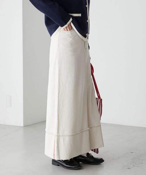 BONLECILL（ボンルシール）の「カラーステッチロールアップハイウエストデニムスカート（デニムスカート・レディース・ネイビー/アイボリー/ブルー/ブラック・FREE）」の17枚目の写真