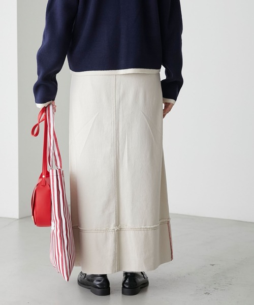 BONLECILL（ボンルシール）の「カラーステッチロールアップハイウエストデニムスカート（デニムスカート・レディース・ネイビー/アイボリー/ブルー/ブラック・FREE）」の18枚目の写真