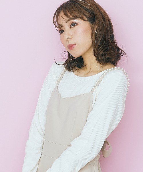 marun(マルン)の「<大きいサイズ> 肩ひもパール調パーツ付きキャミワンピース marun(ワンピース・レディース・ダークネイビー/ピンク/ベージュ・3L/4L/5L/L/LL)」の7枚目の写真