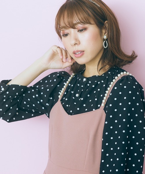marun(マルン)の「<大きいサイズ> 肩ひもパール調パーツ付きキャミワンピース marun(ワンピース・レディース・ダークネイビー/ピンク/ベージュ・3L/4L/5L/L/LL)」の9枚目の写真