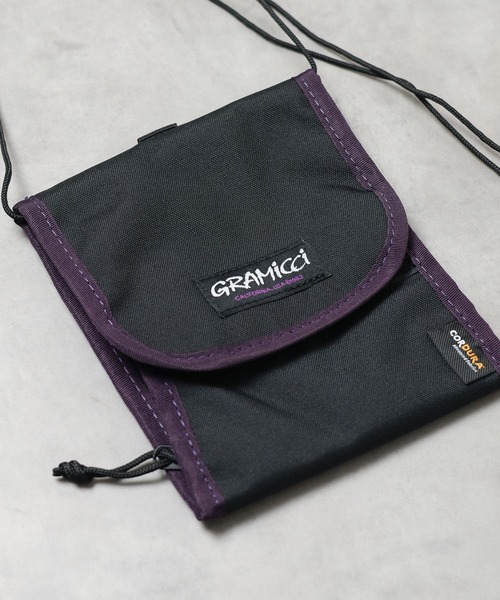 Gramicci(グラミチ)の「/GRAMICCI/CORDURA NECK POUCH(ショルダーバッグ・メンズ・ブラック・FREE)」の10枚目の写真